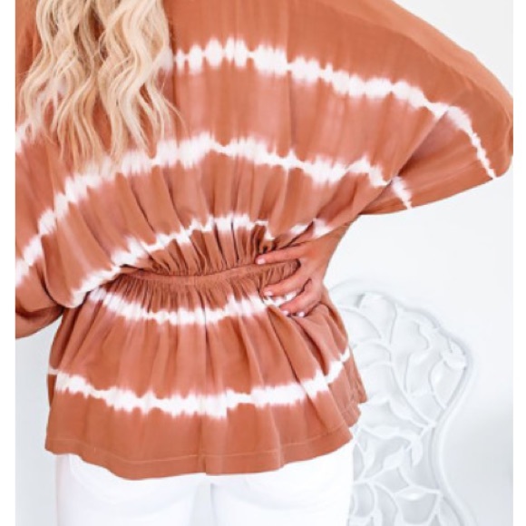 😊Last Tie Dyed Peplum Top - Picture 3 of 5